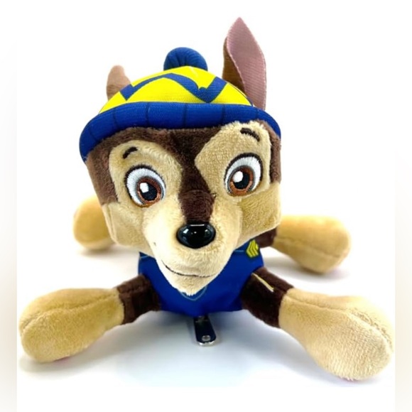 New Paw Patrol Gift Set - Picture 5 of 9